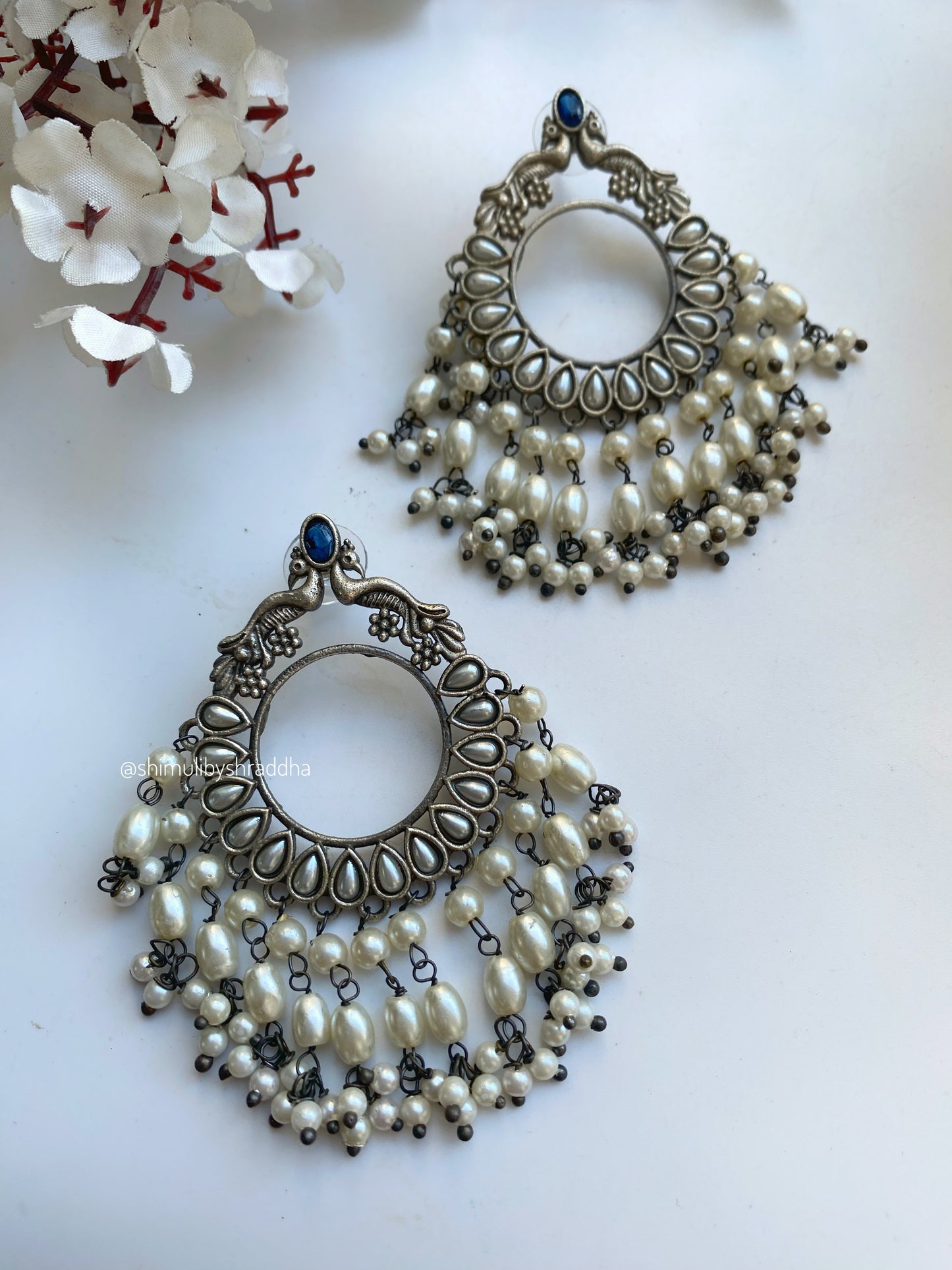 RENUKA PEARL EARRINGS