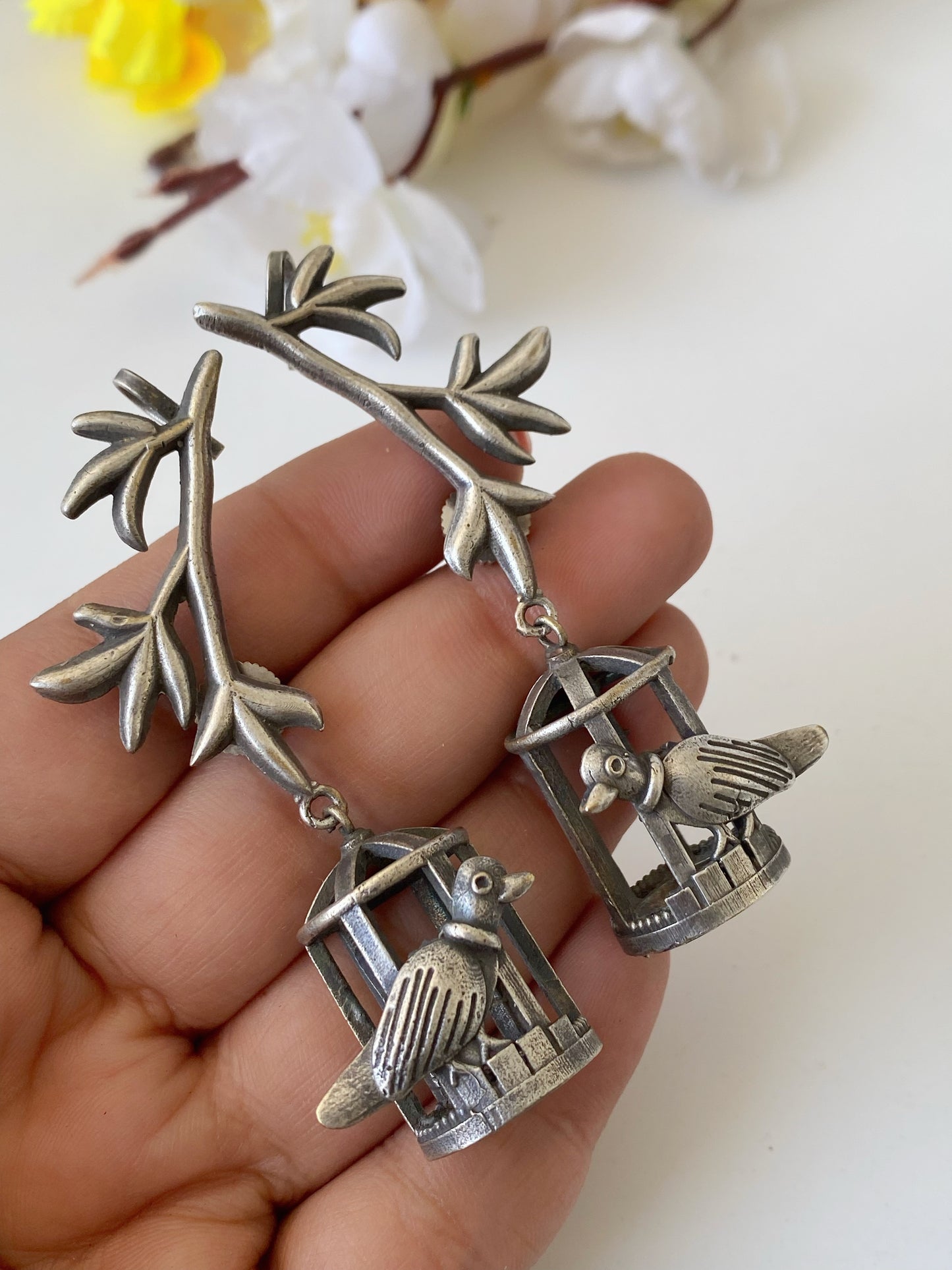 PAKHI PINJRA CUFF EARRINGS