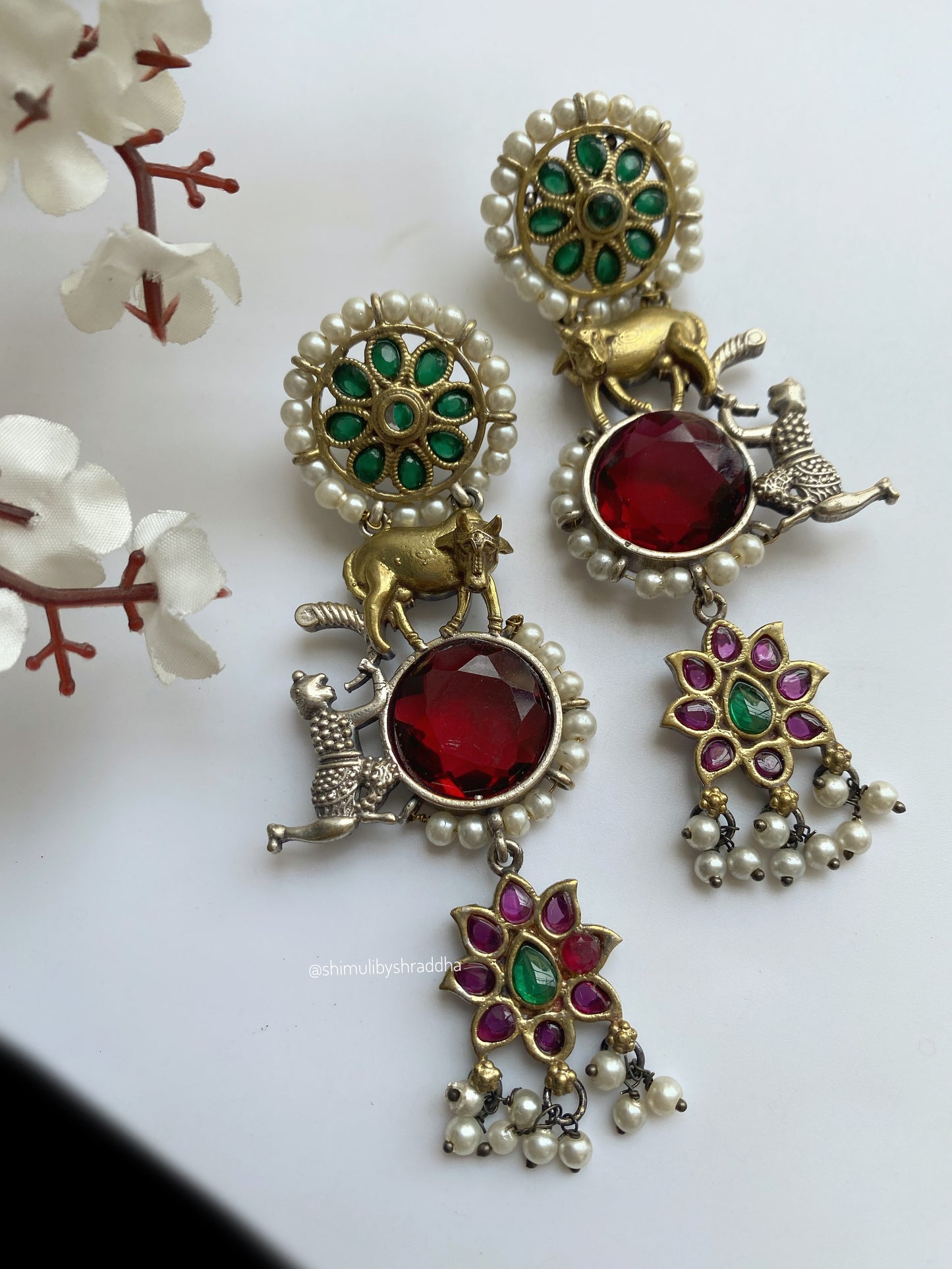 RAJSHRI DUAL TONE STONE EARRINGS