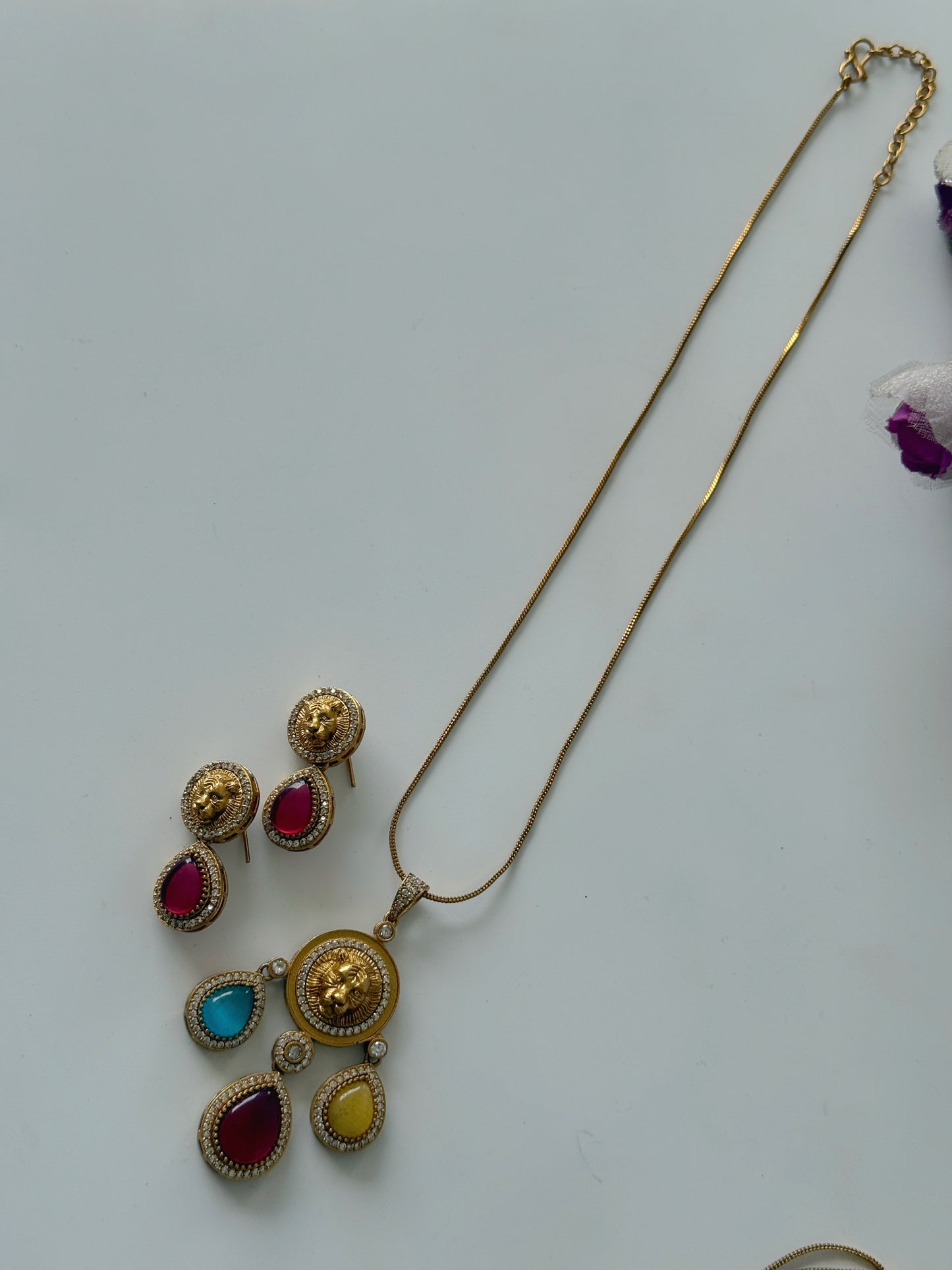 ROOHANI NECKLACE SET