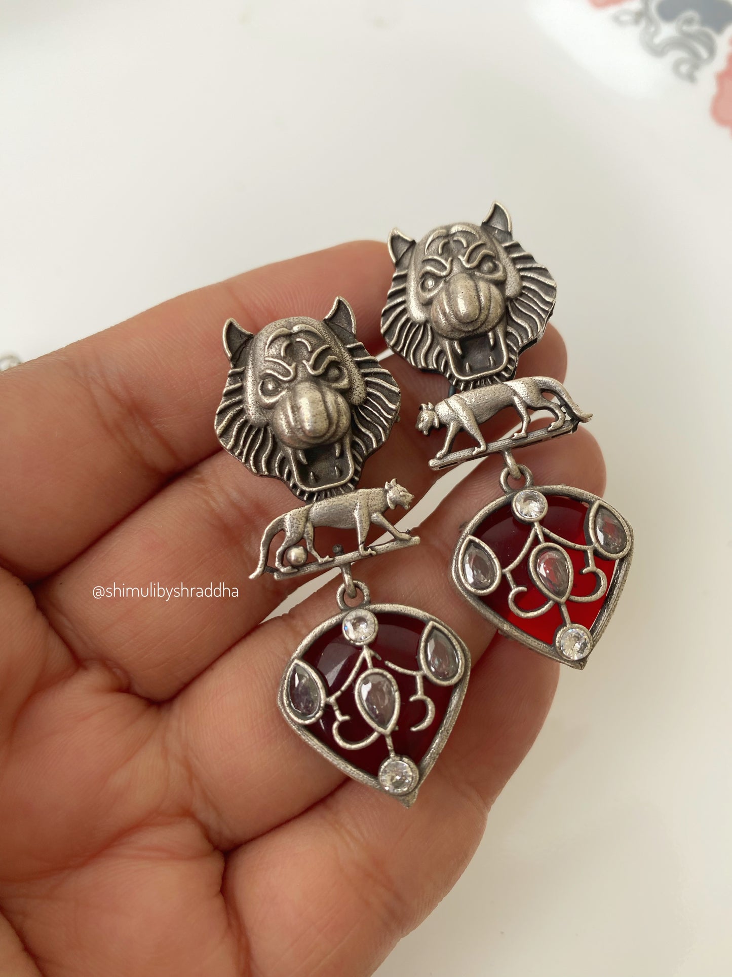 DIVITA STONE EARRINGS
