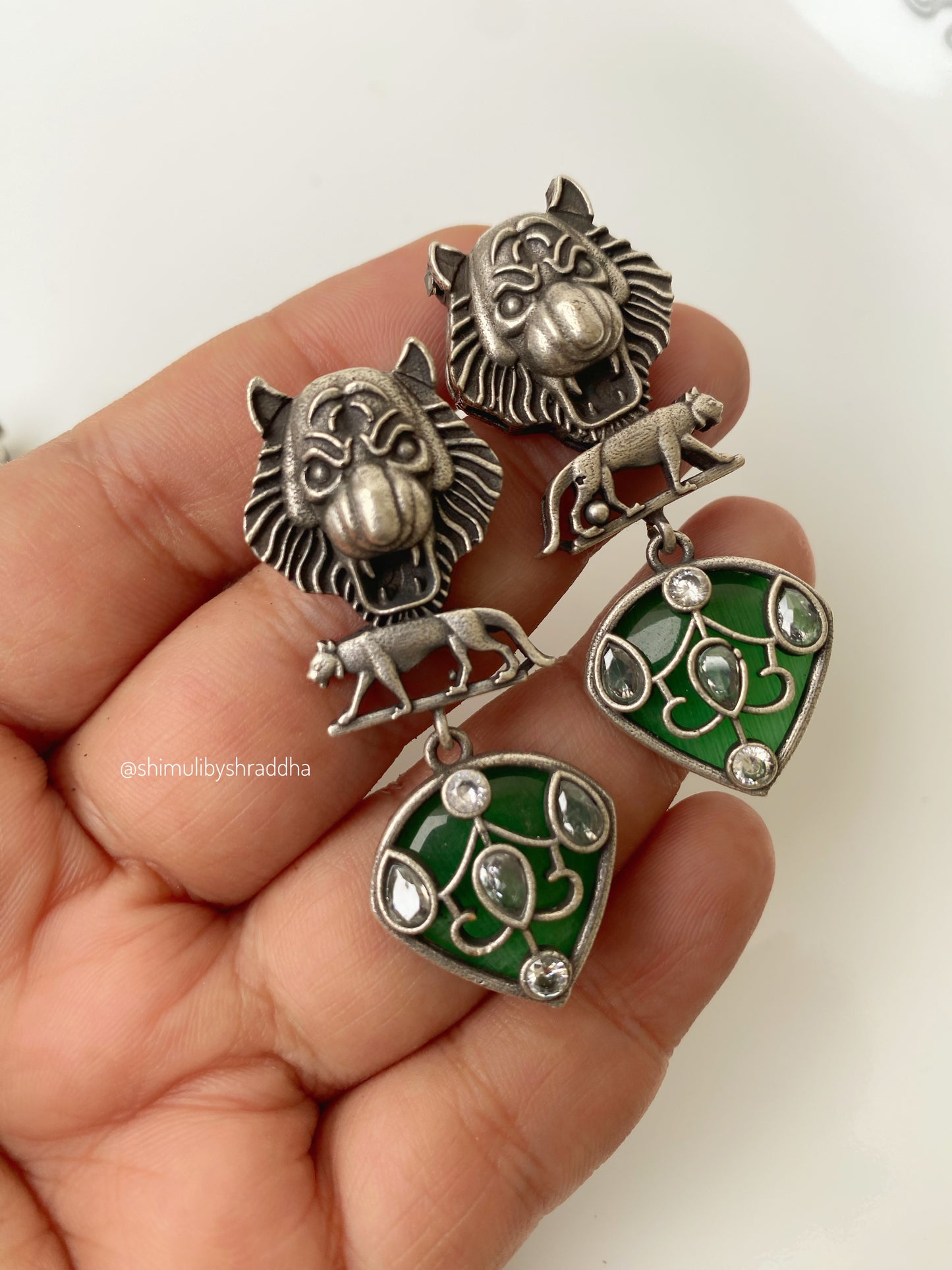 DIVITA STONE EARRINGS