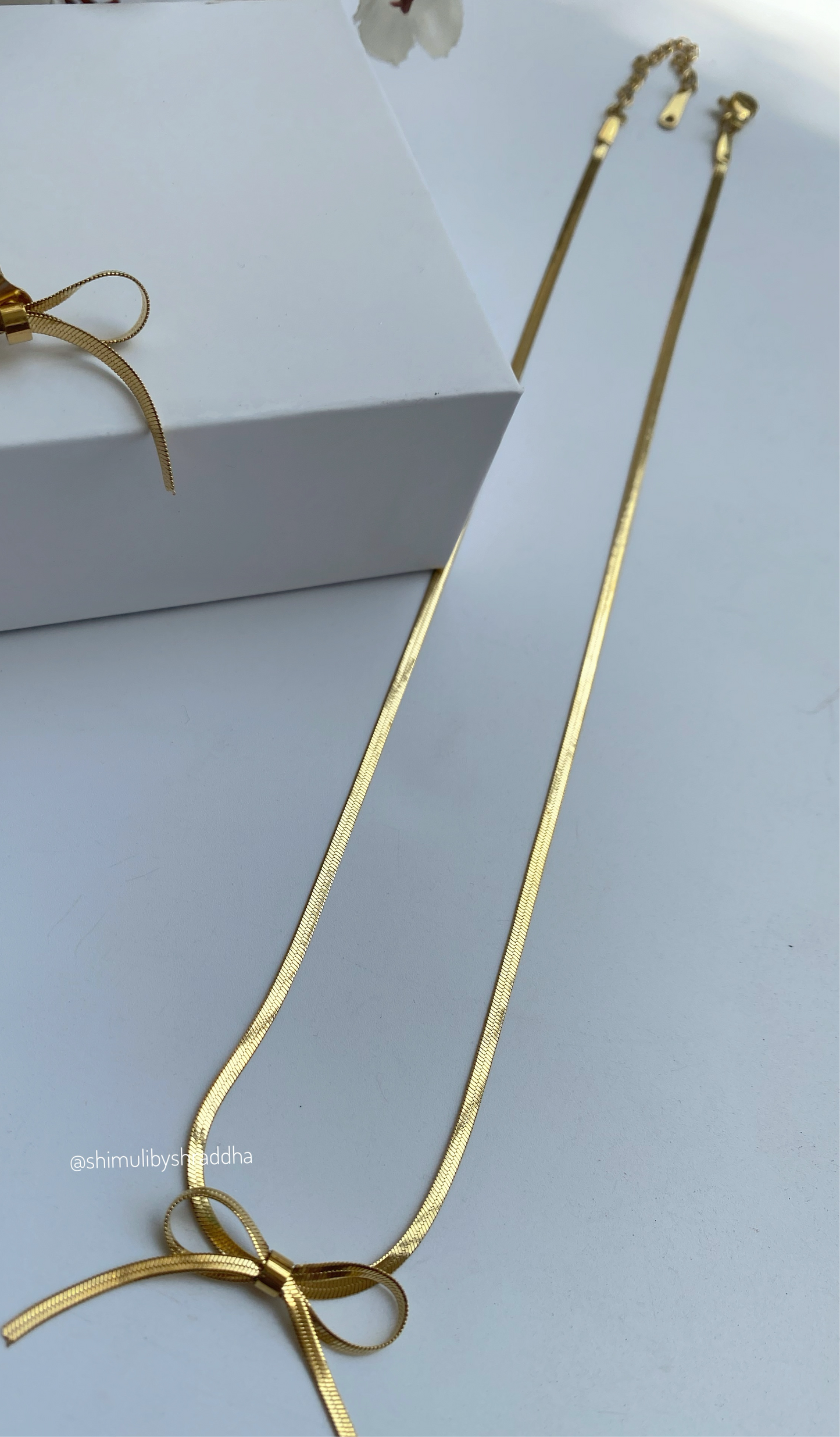 FLAT BOW CHAIN