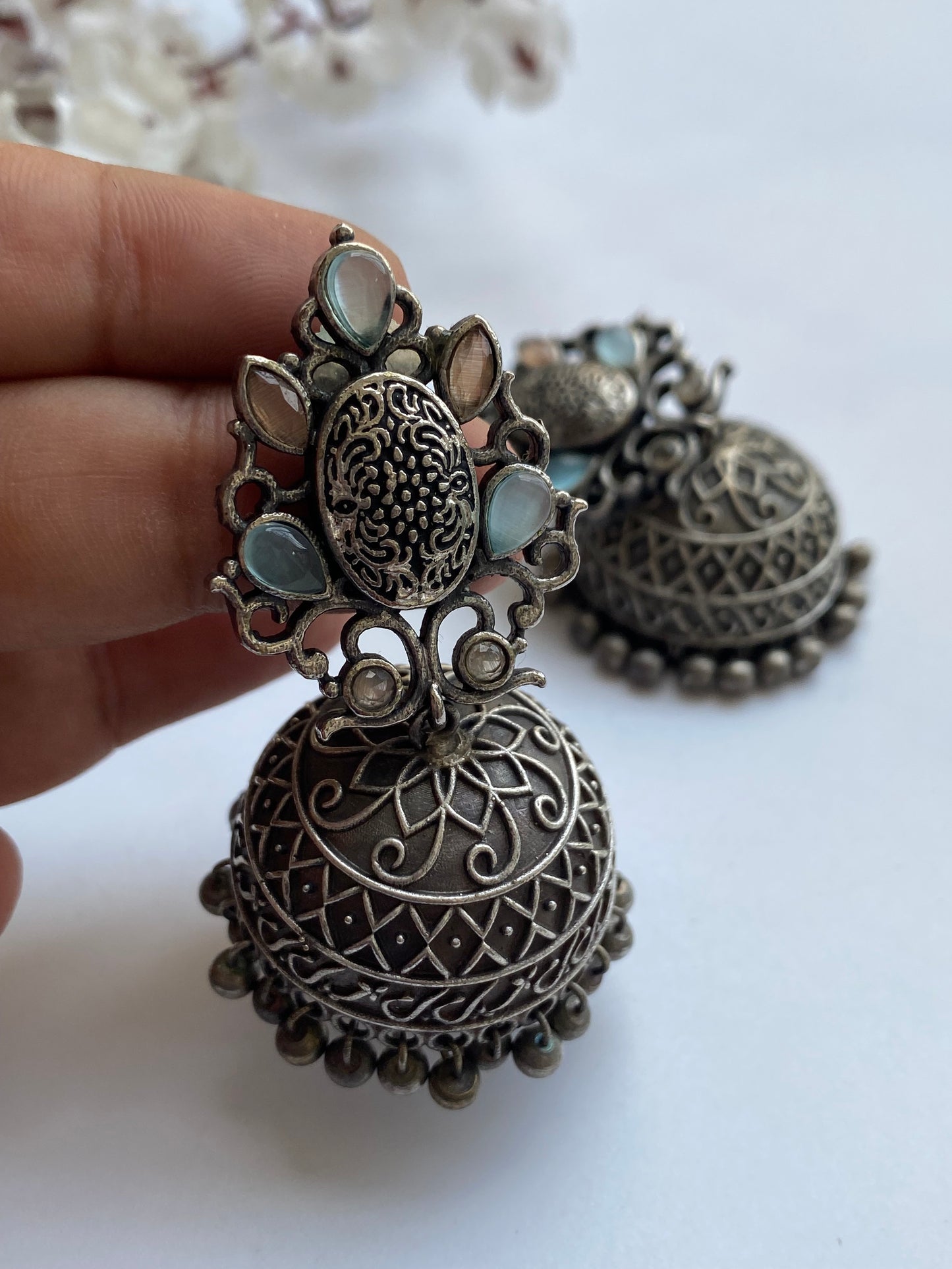 SILVERLOOKALIKE STONE JHUMKA