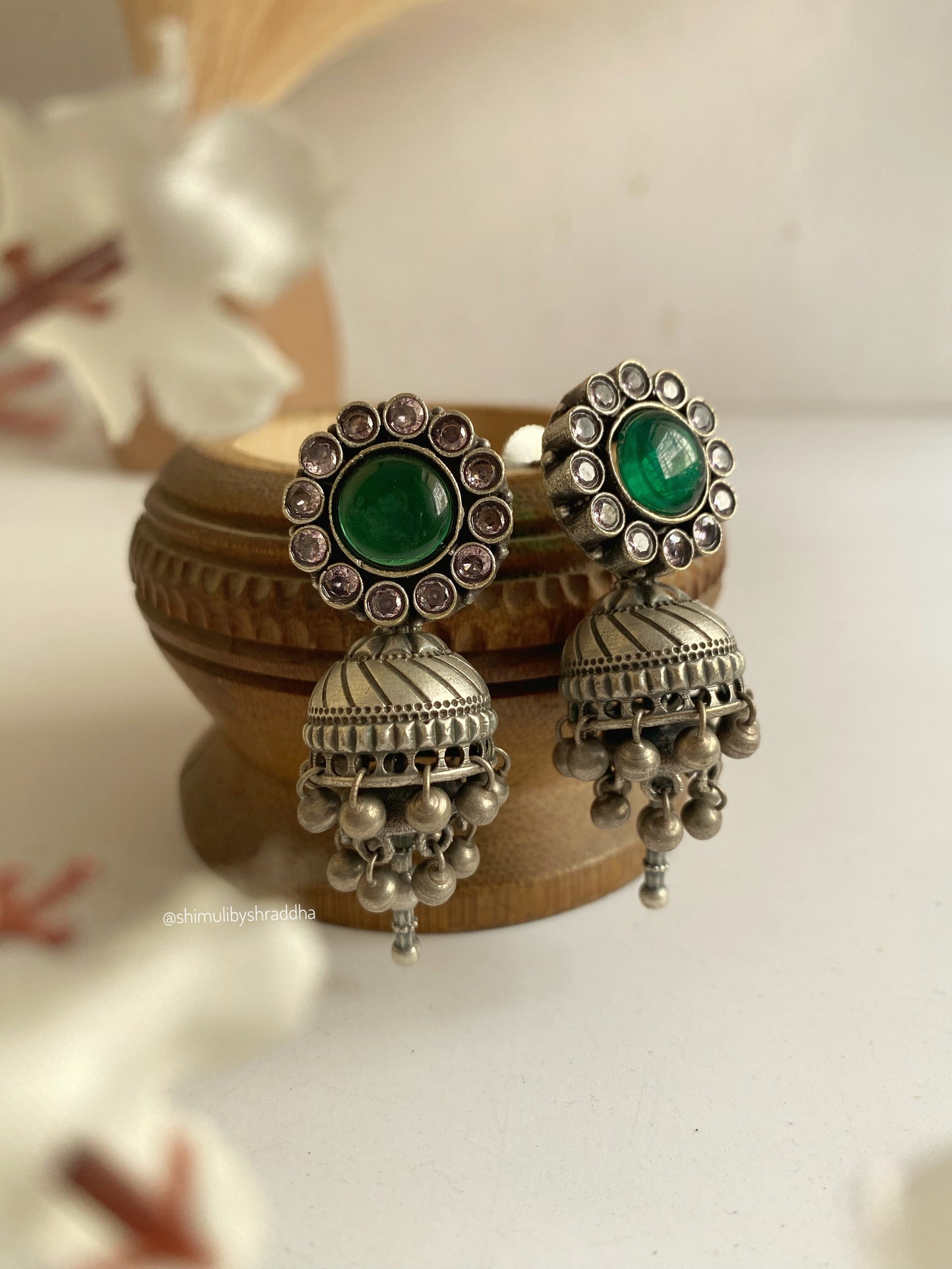 SHRIYA JHUMKA
