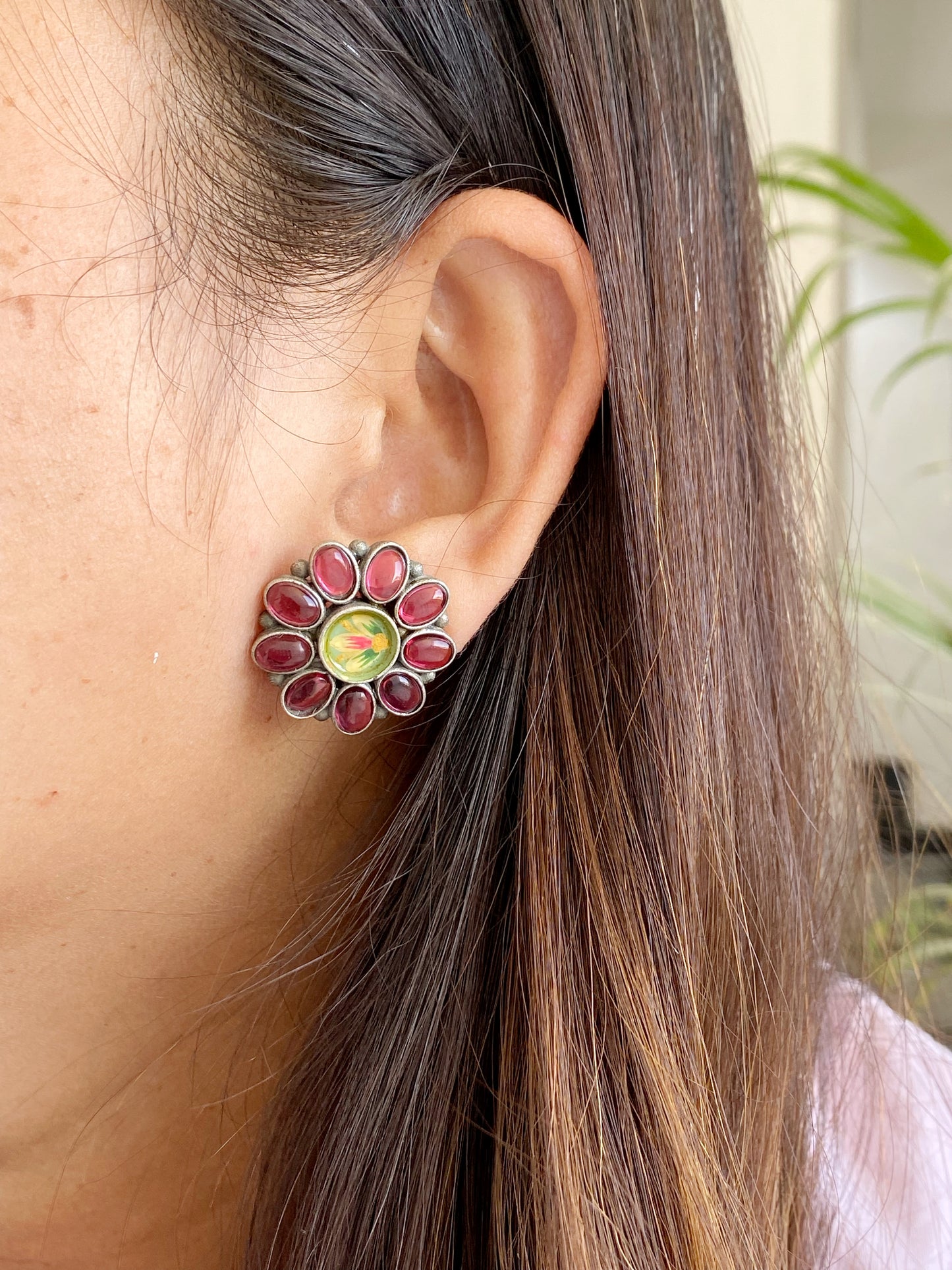 PUSHPA STUDS