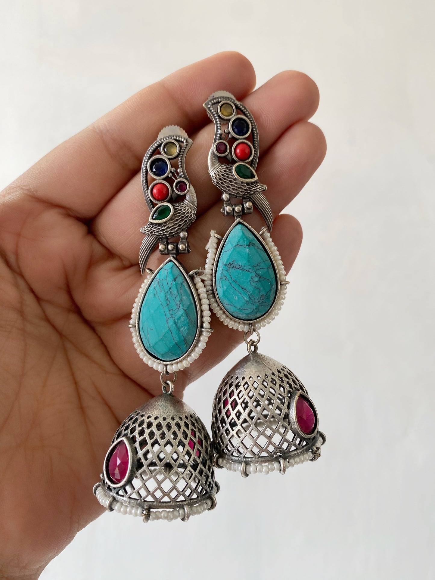 AKSHITA STONE JHUMKA