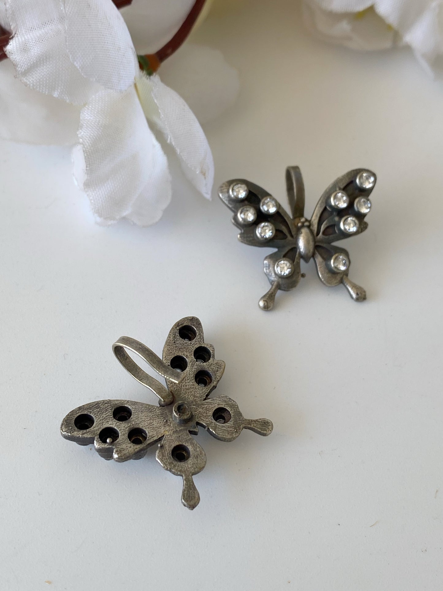 BUTTERFLY BUGADI