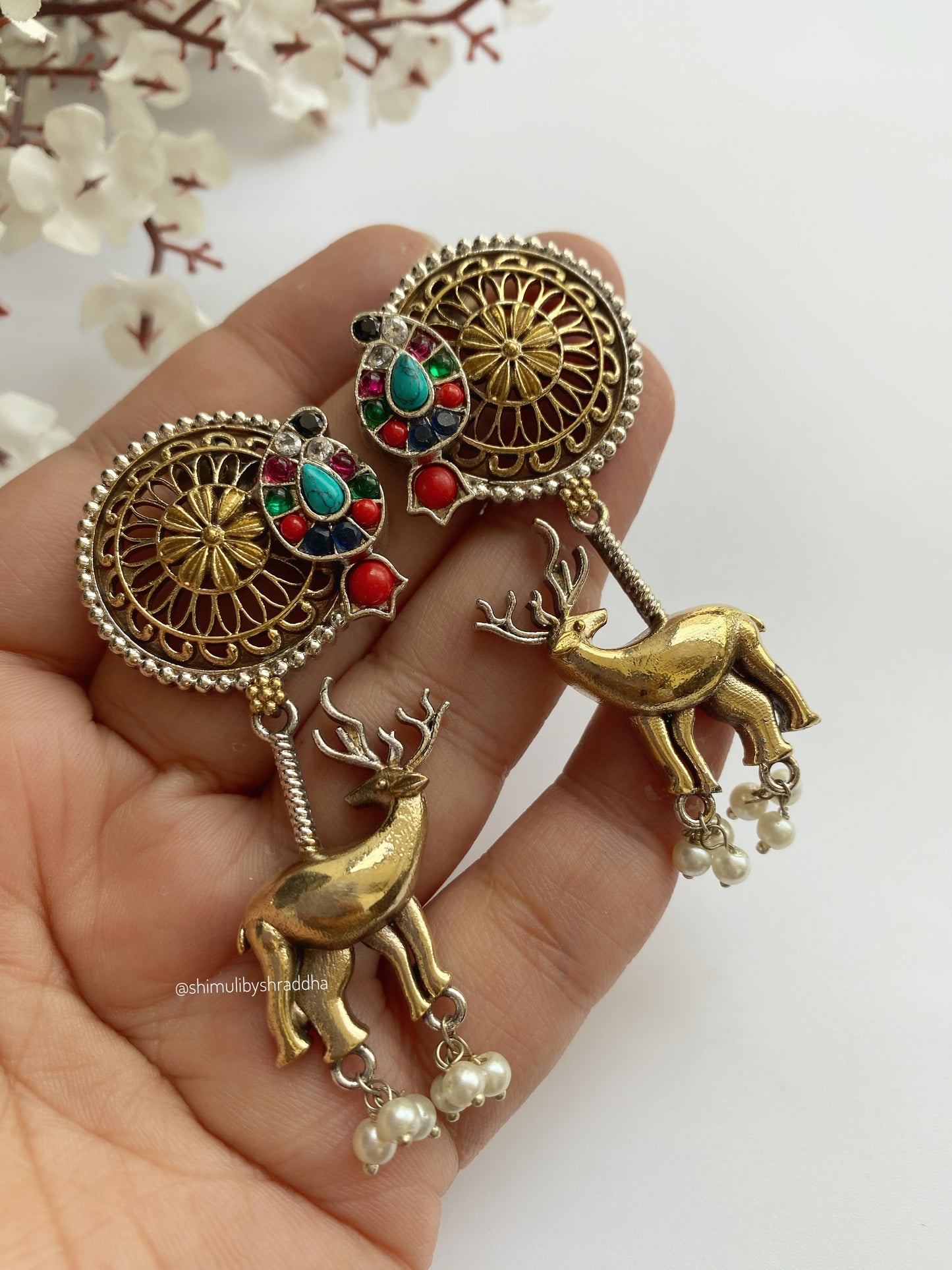 SAMIRA DUAL TONE EARRINGS