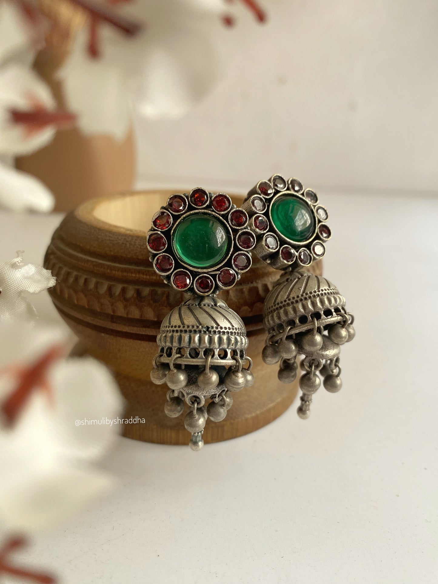 SHRIYA JHUMKA