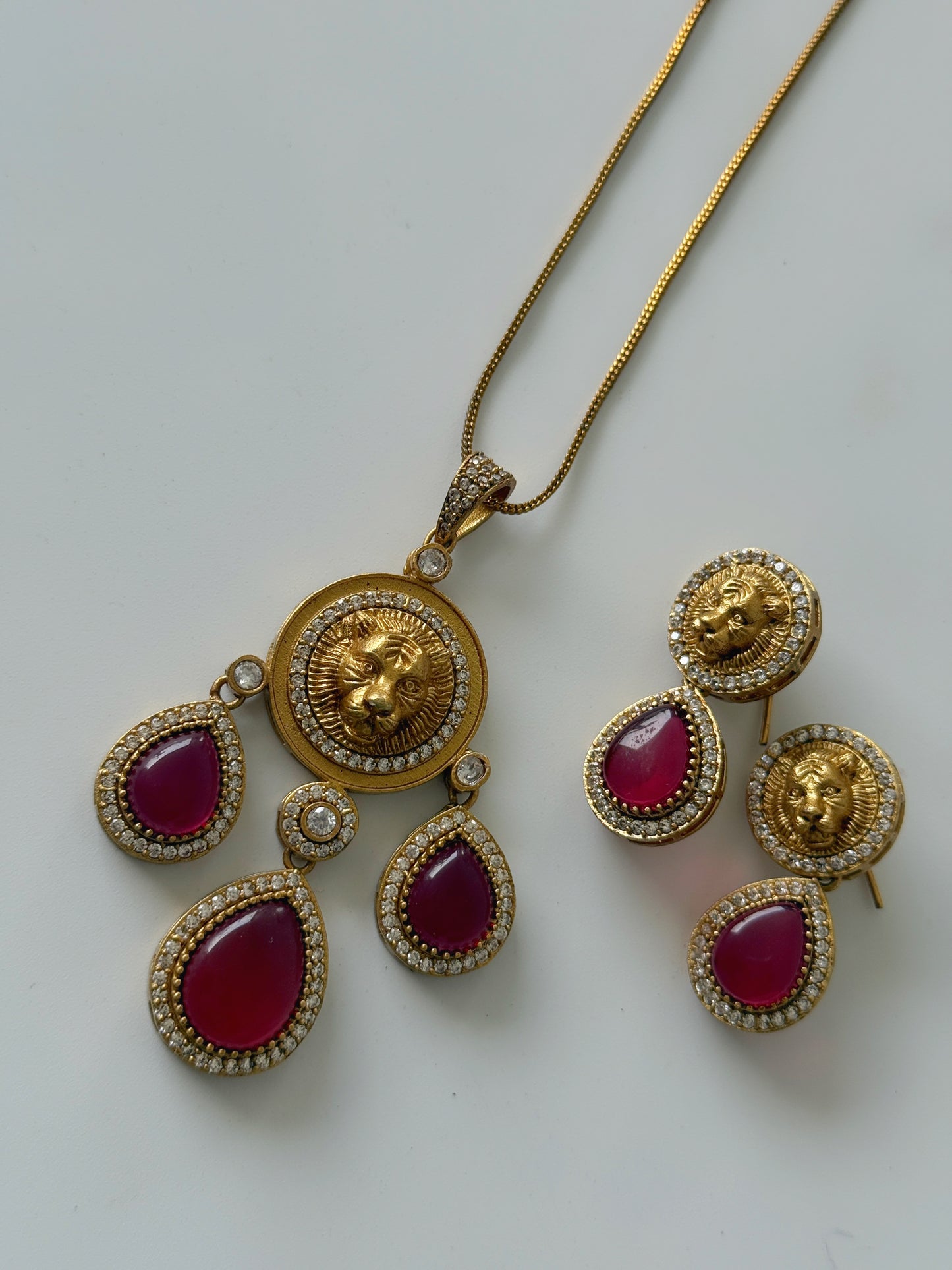 ROOHANI NECKLACE SET