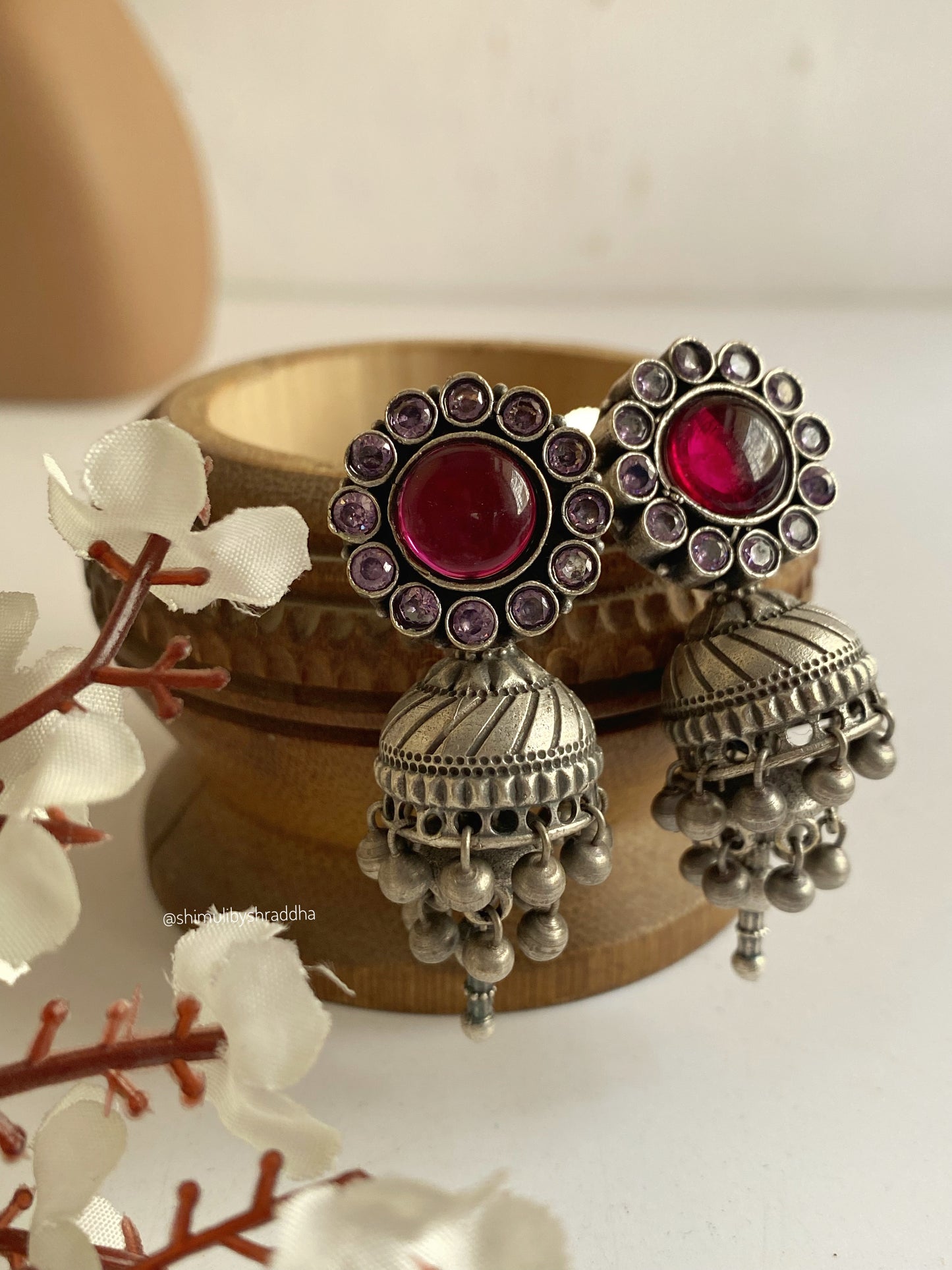 SHRIYA JHUMKA