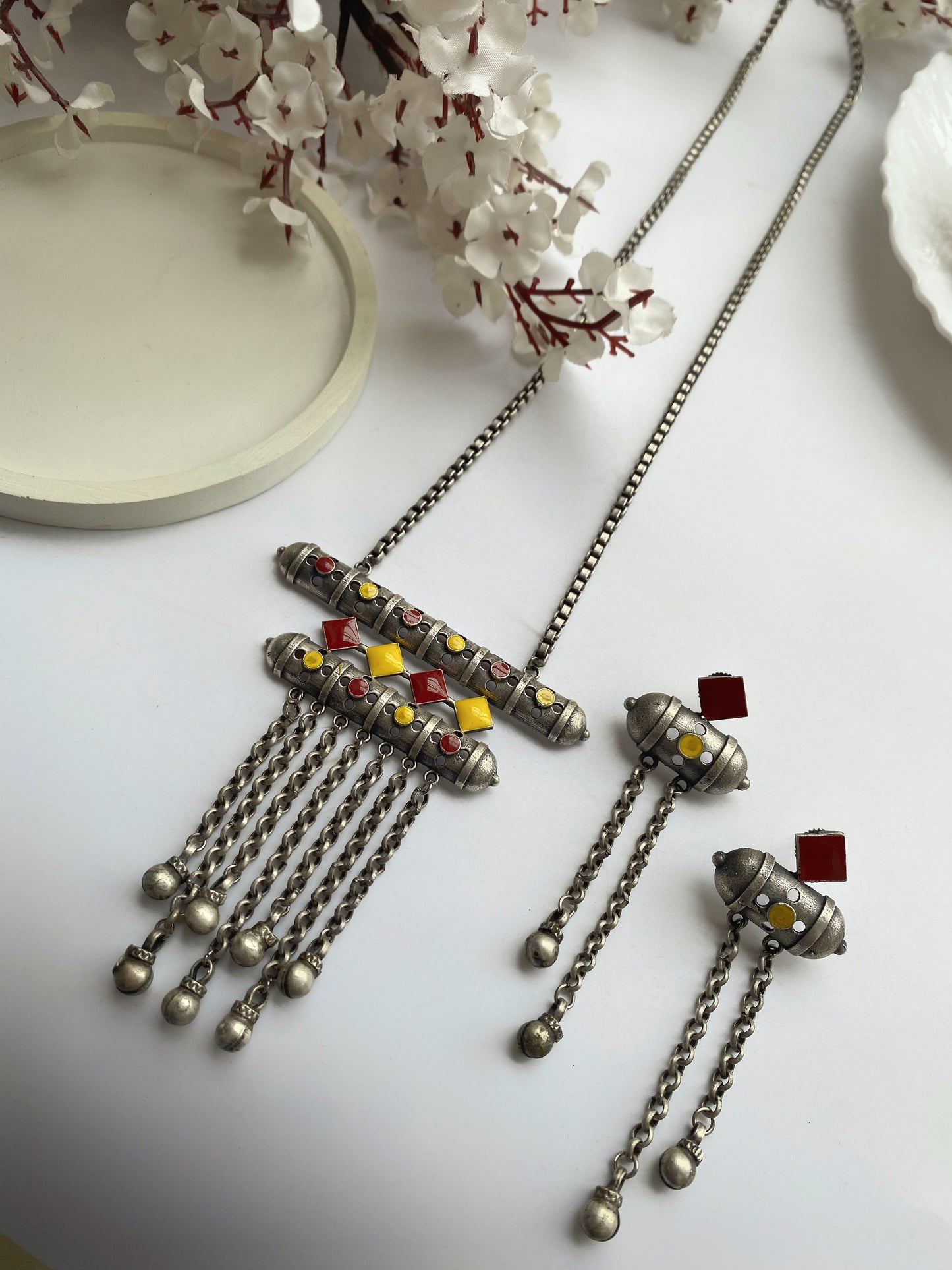 YAJINI NECKLACE SET