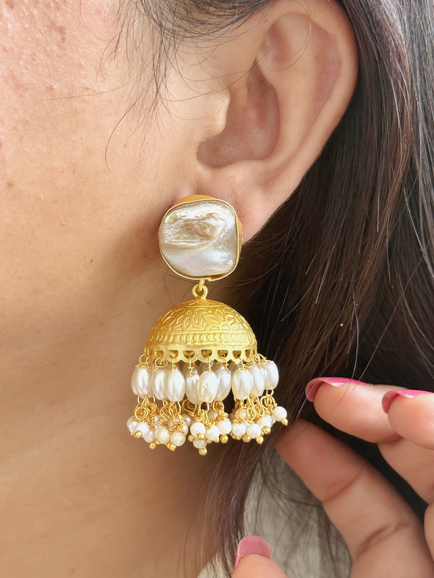 RIDDHIMA PEARL JHUMKA