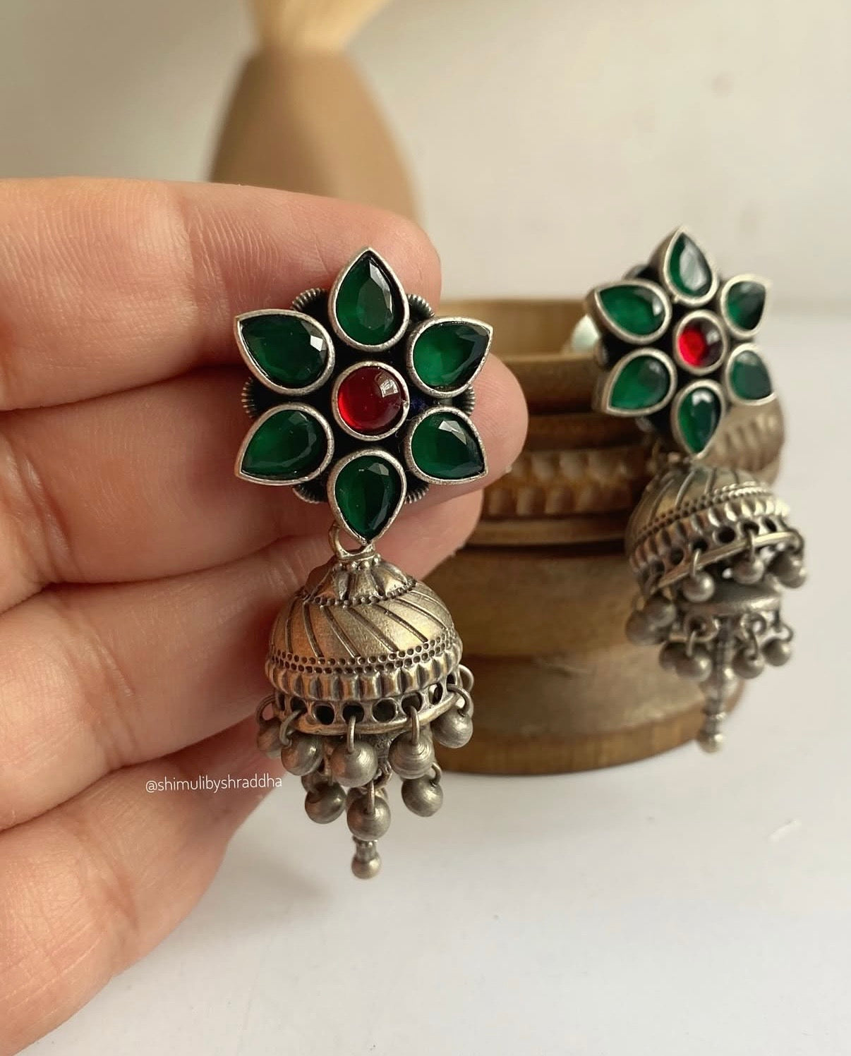MRUDULA FLOWER JHUMKA
