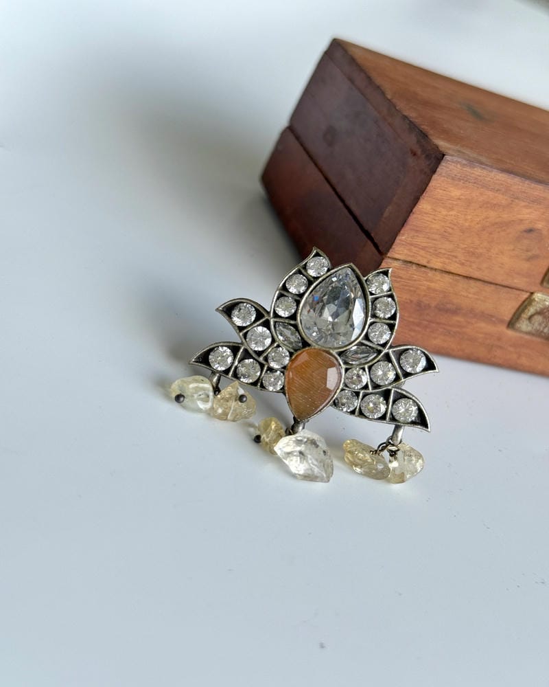 LOTUS STONE RING