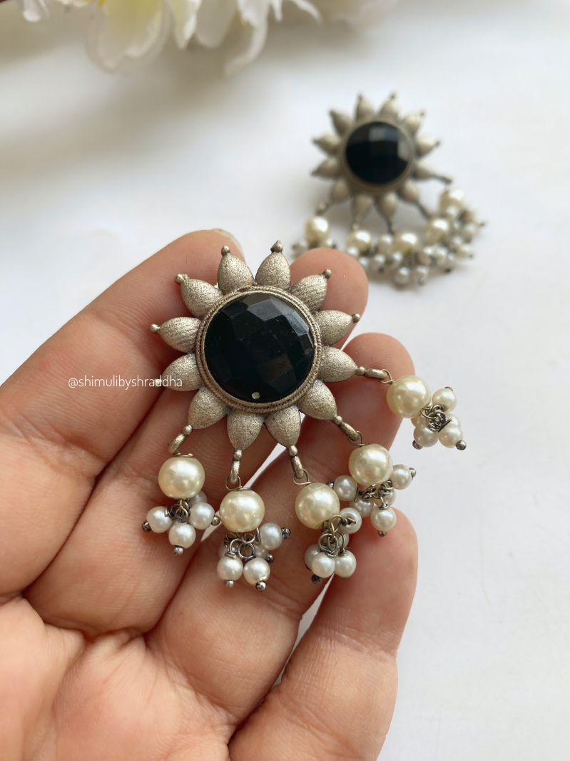 SURYA STUDS