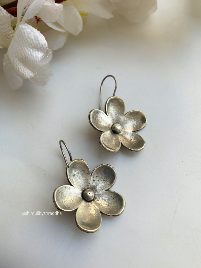 FLOWER HOOK EARRINGS