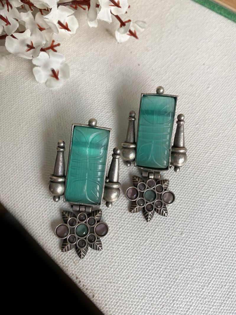 RASHMI STONE EARRINGS