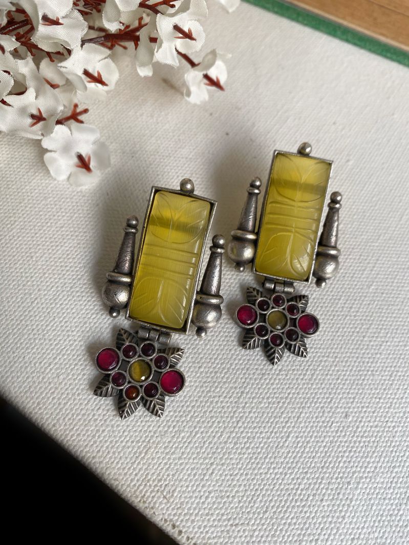 RASHMI STONE EARRINGS