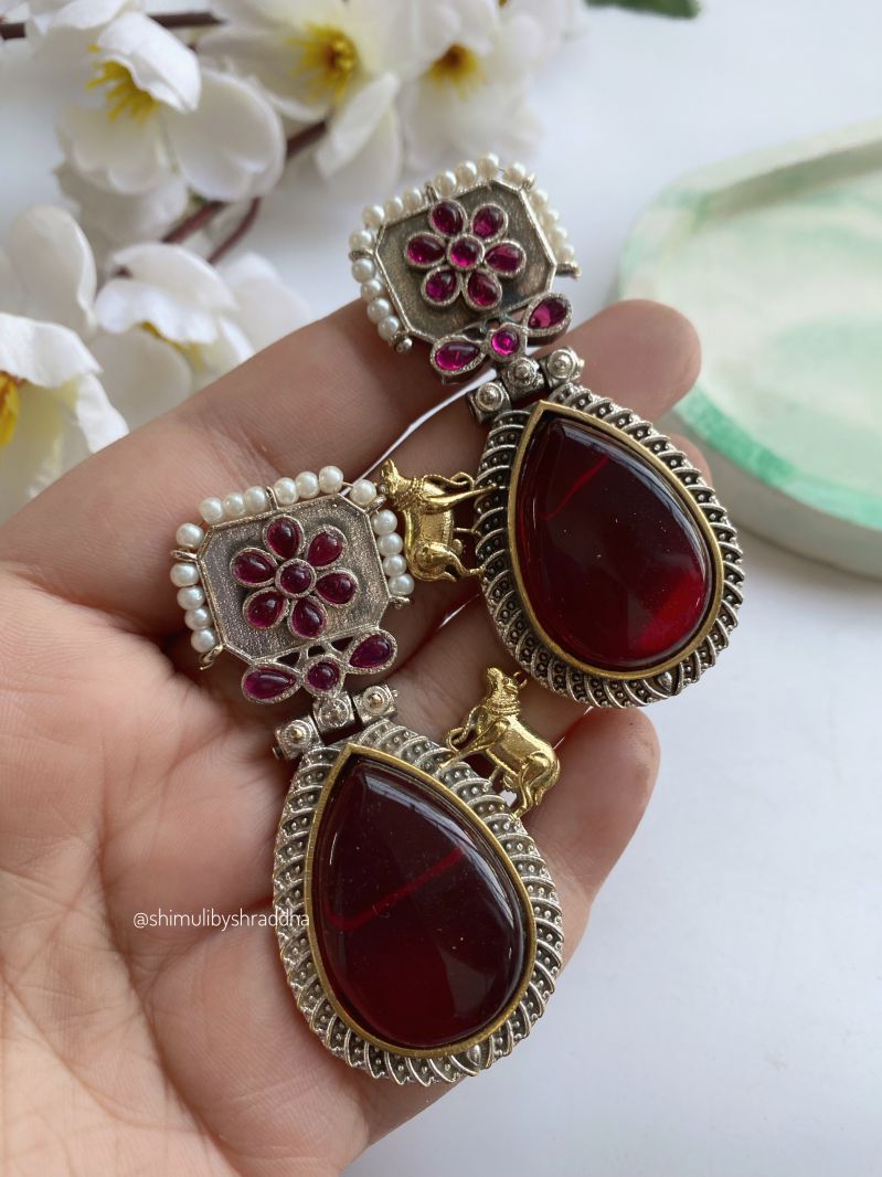 SONIKA DUAL TONE EARRINGS