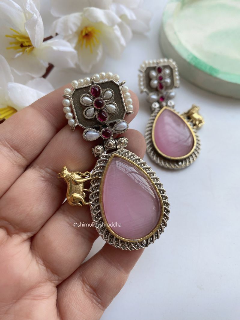 SONIKA DUAL TONE EARRINGS