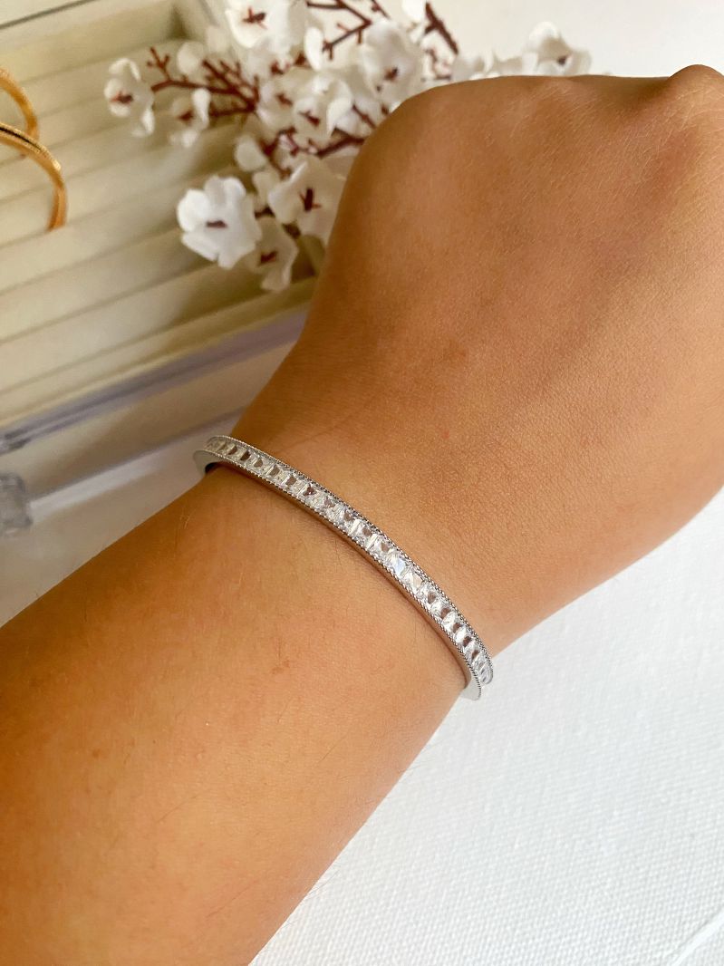 LUNA BRACELETS