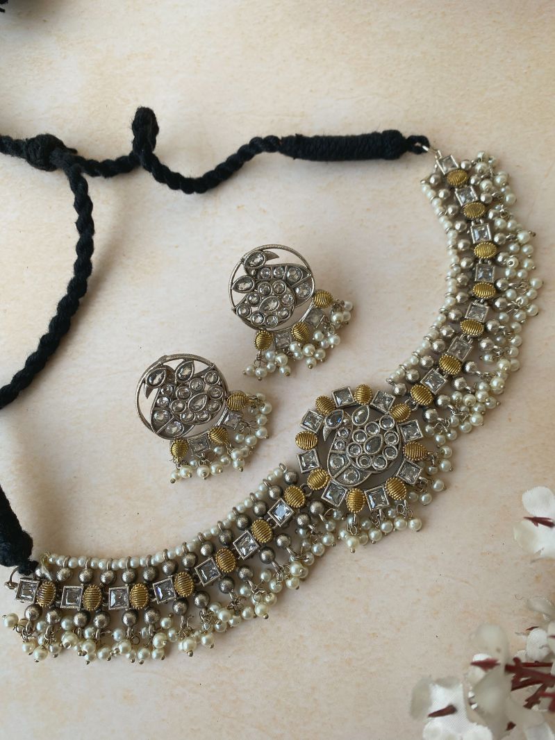 ISHITA DUAL TONE NECKLACE SET