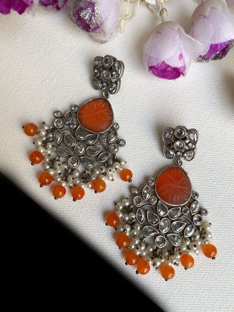 LAJITA PEARL DROP EARRINGS