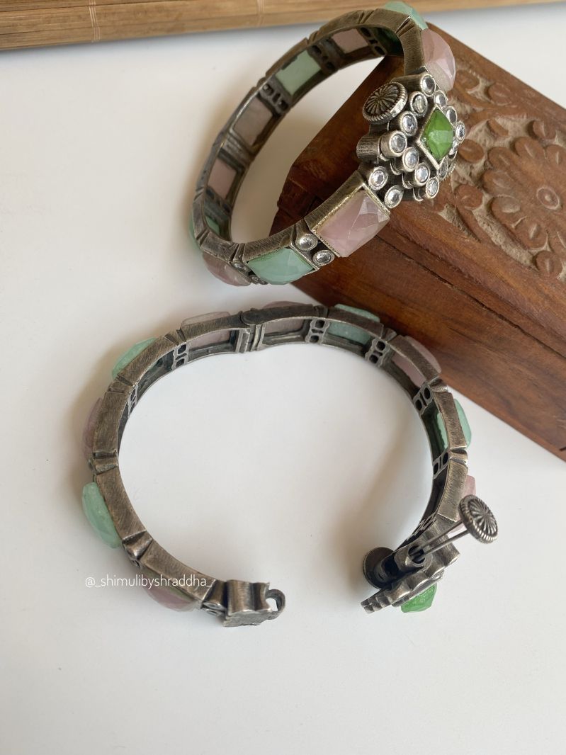 MEDHA STONE BANGLES