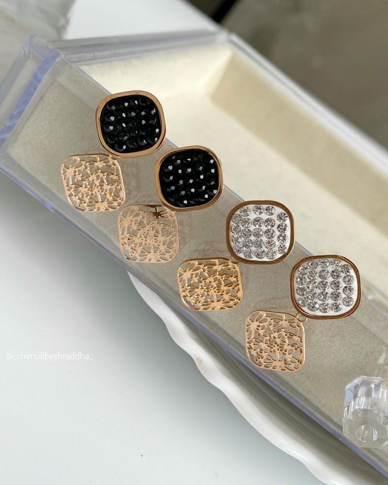 AMELA EARRINGS