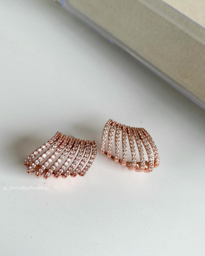 INAYA EARRINGS