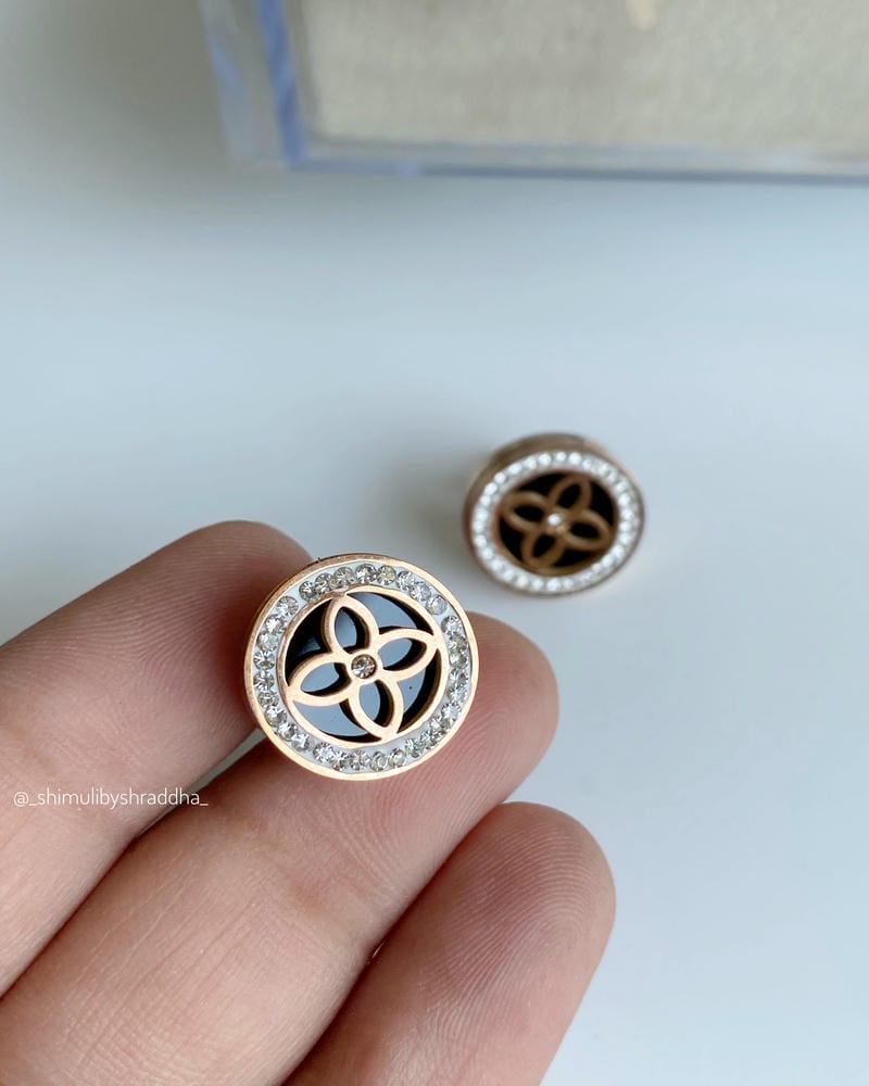 EMMA STUD EARRINGS