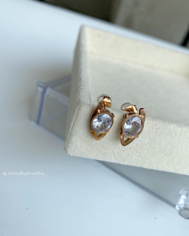 MIA STUD EARRINGS
