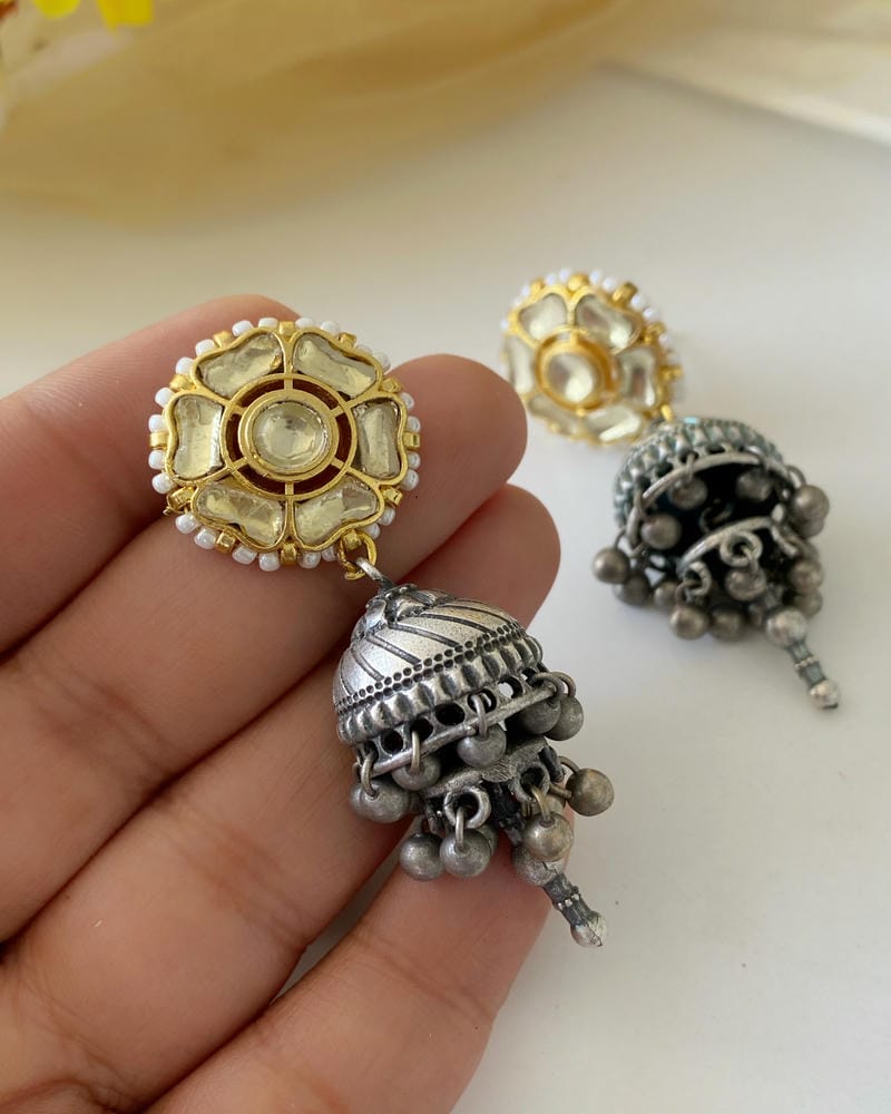 AVANYA FLOWER FUSION JHUMKA