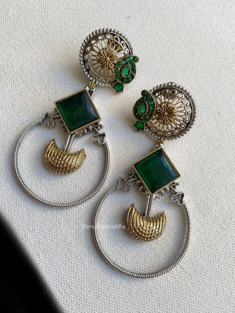 AMRITA DUAL TONE EARRINGS