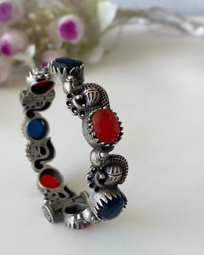 SILVERLOOKALIKE STONE BANGLE