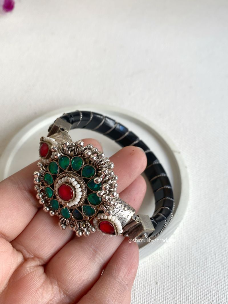 ROHINI KUNDAN BANGLES
