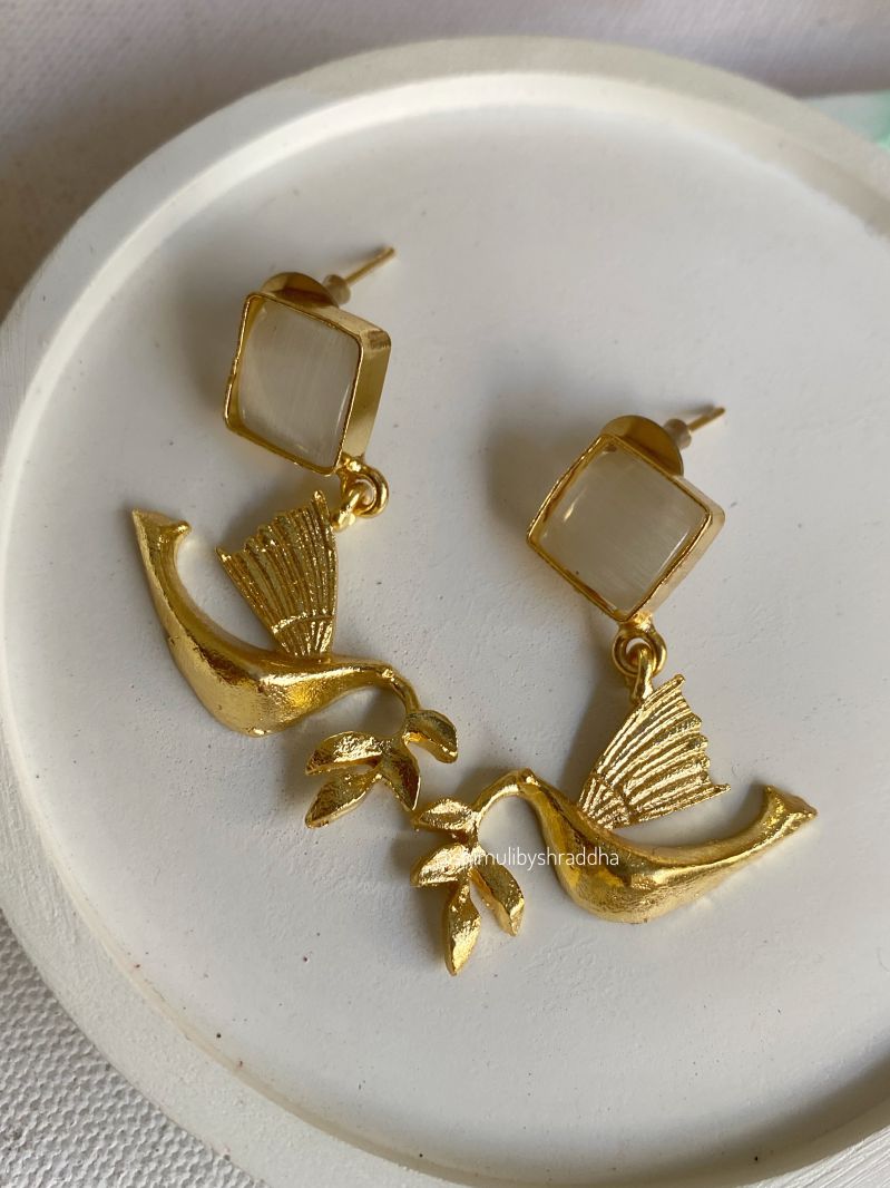 BIRD STONE DANGLERS