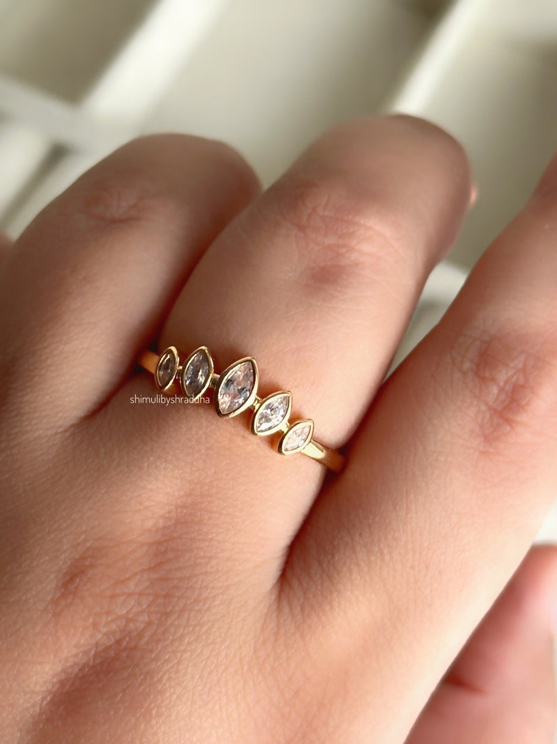 AUTUMN LEAF RINGS