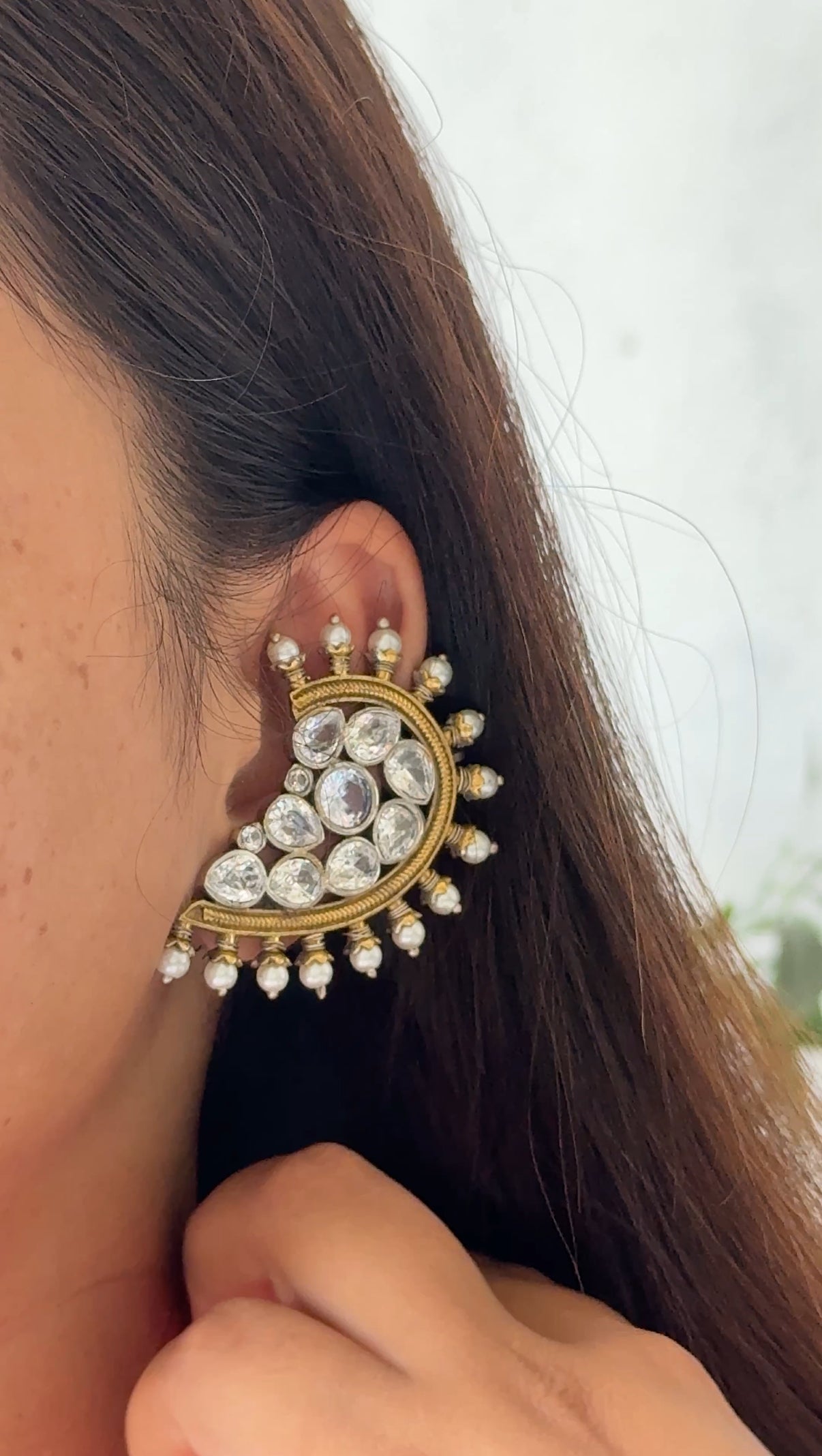 VAMIKA DUAL TONE CUFF EARRINGS