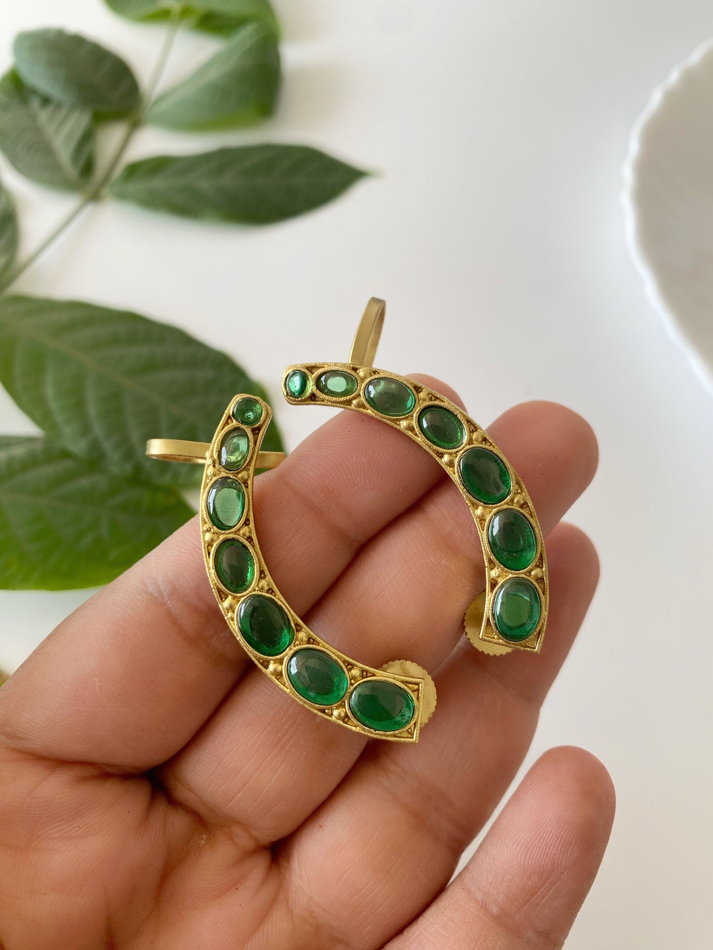 MEGHIKA CUFF EARRINGS