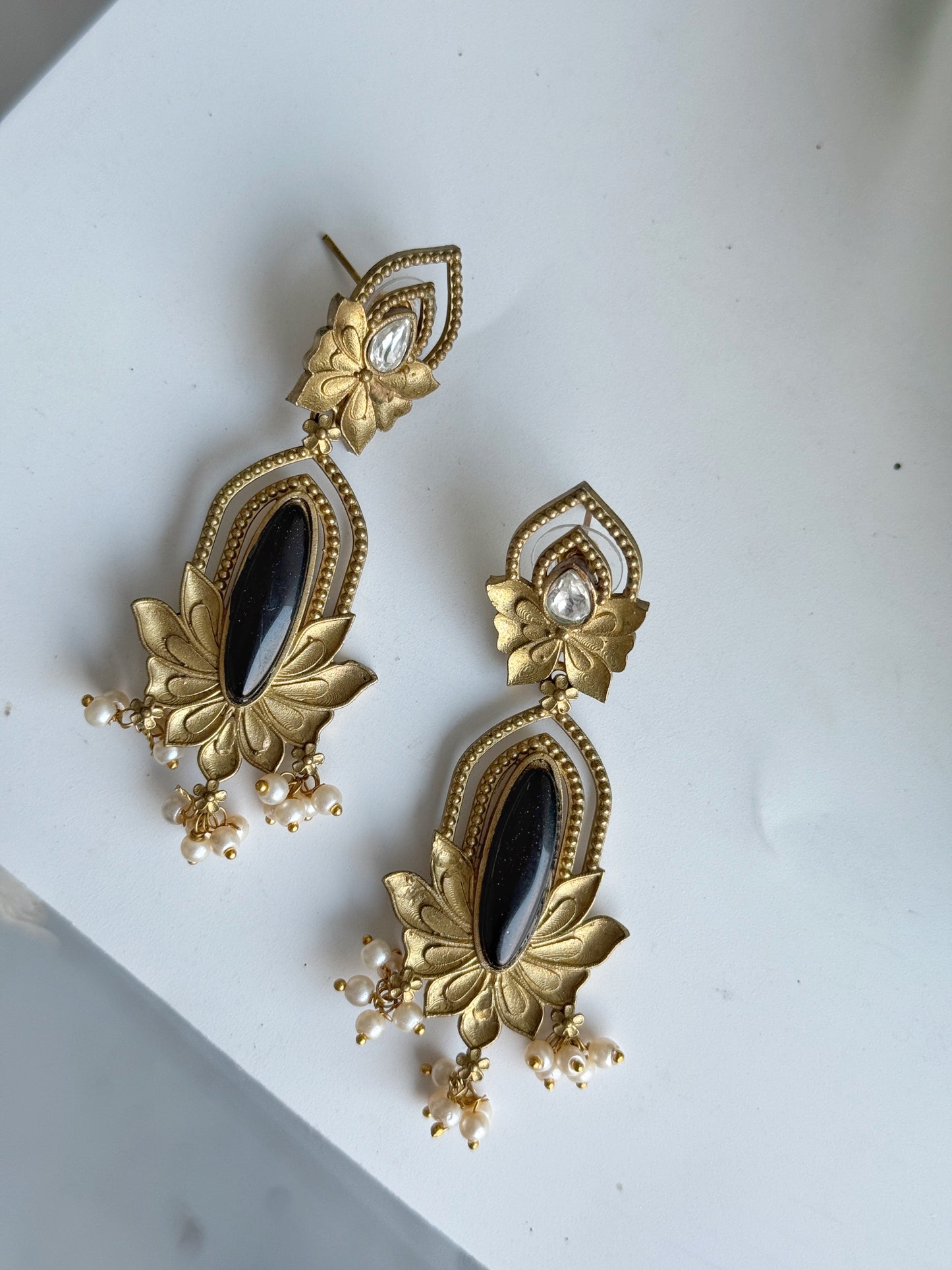 MAHI EARRINGS