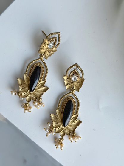 MAHI EARRINGS