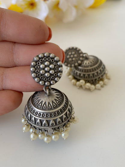 SIMPLE PEARL JHUMKA