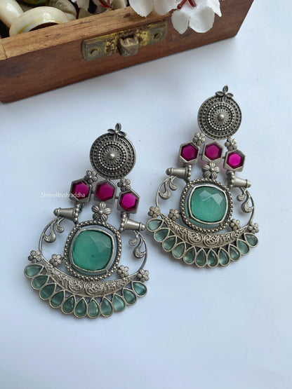 SRESHTA EARRINGS