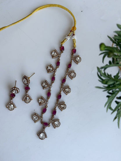 MADHURI NECKLACE SET