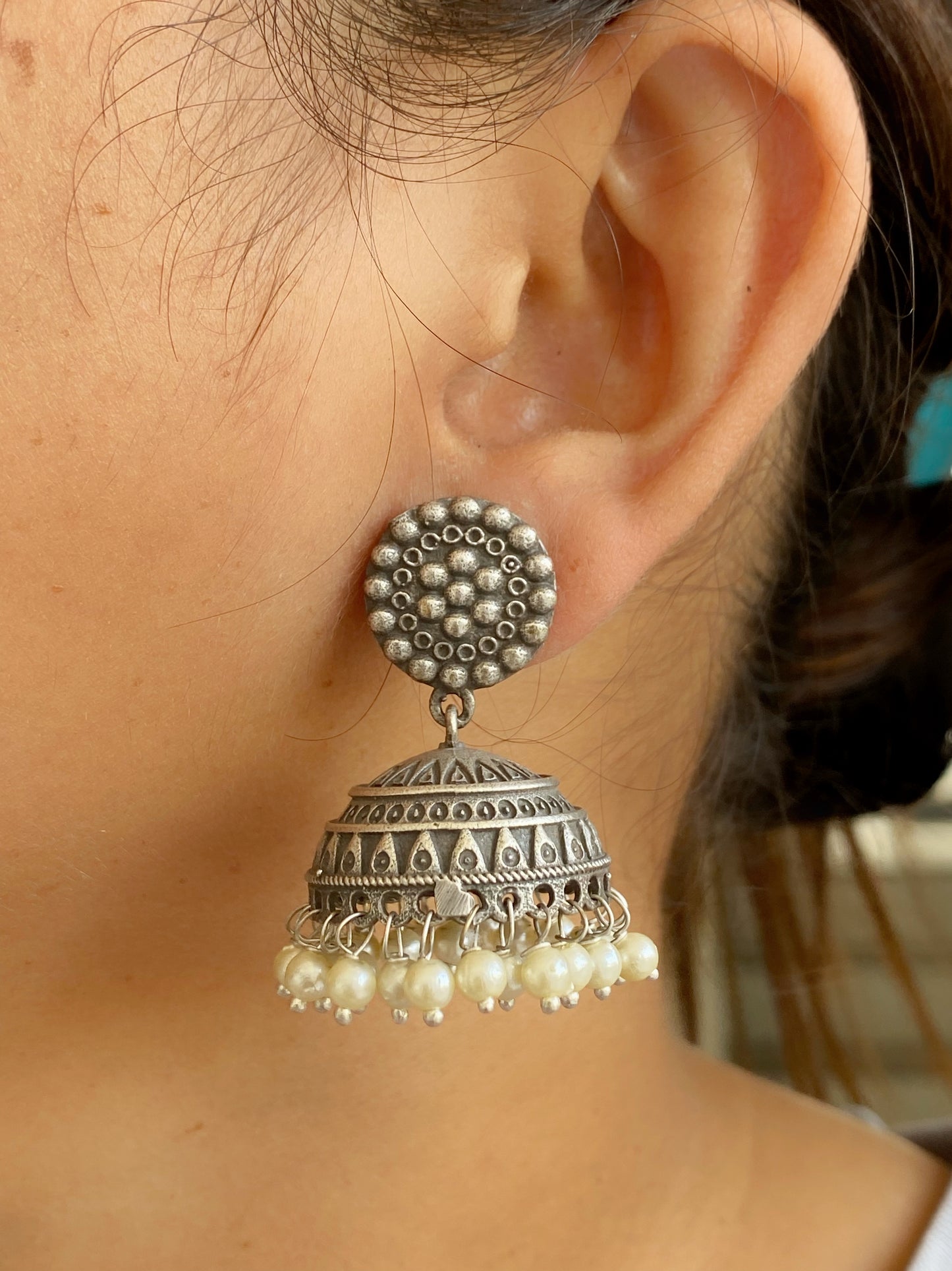 SIMPLE PEARL JHUMKA