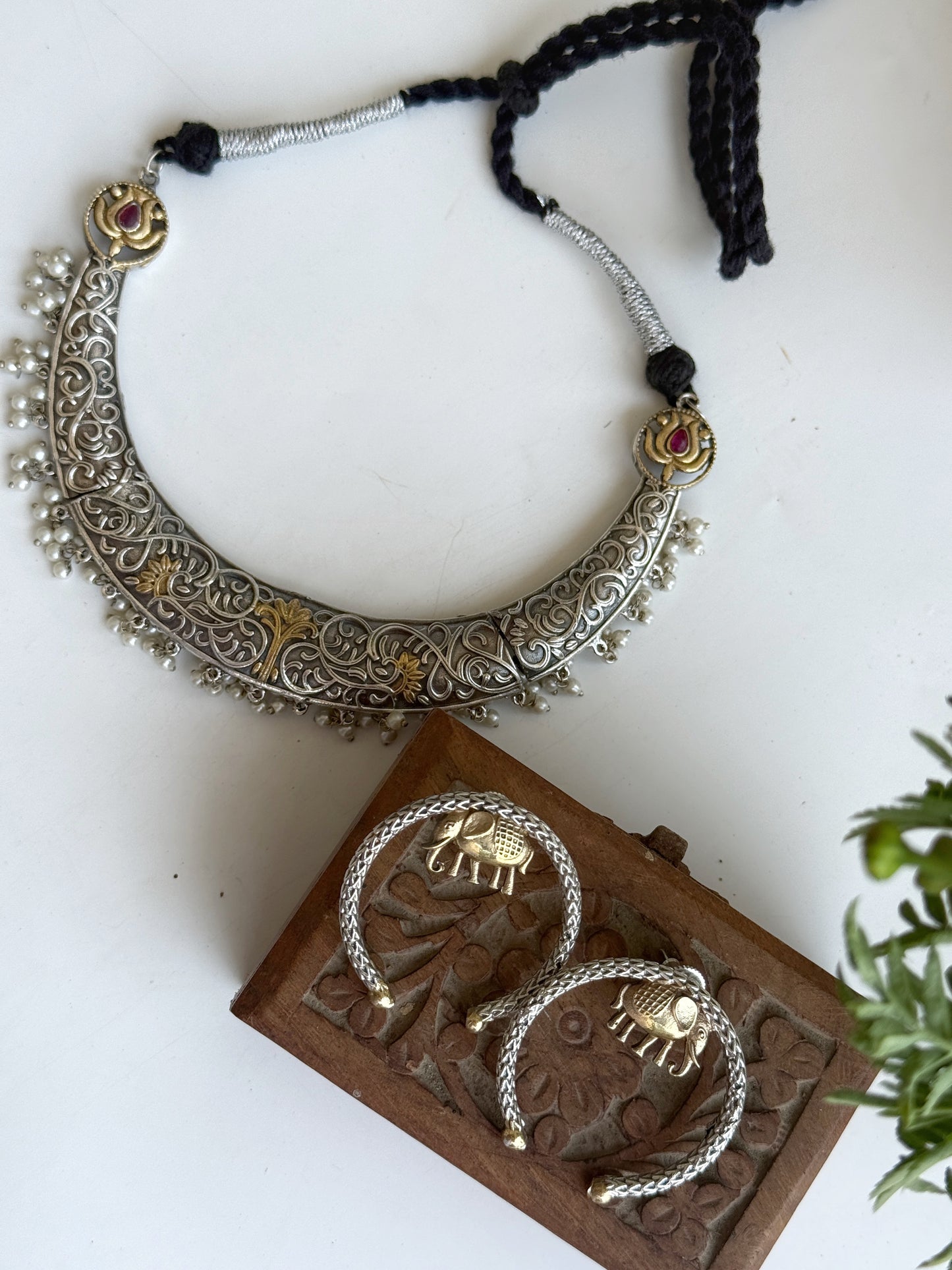 ARADHANA NECKLACE SET