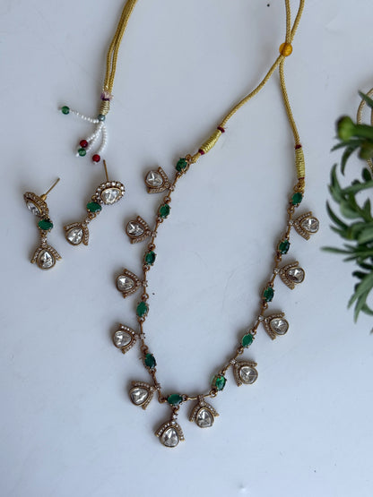 MADHURI NECKLACE SET